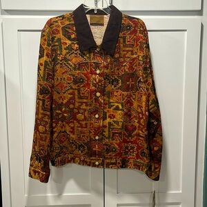NWT western style jacket. Beaut fabric and details. S XL